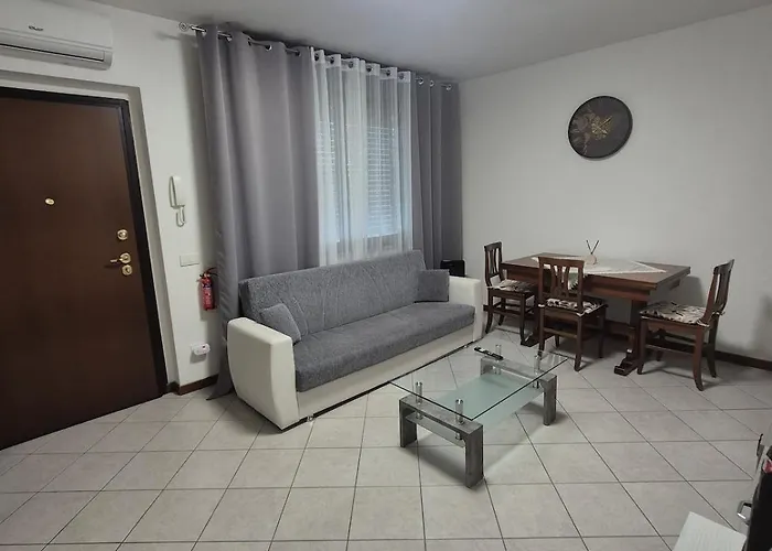 Apartament Confortevole *